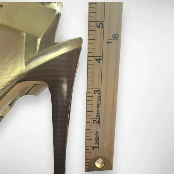MARC FISHER Cari Gold Leather Open Toe High Heel Sandals Size 7 | EUC - Picture 6 of 10